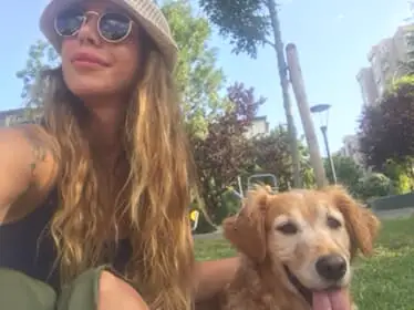 Dişi Golden Model/Reklam Oyuncusu