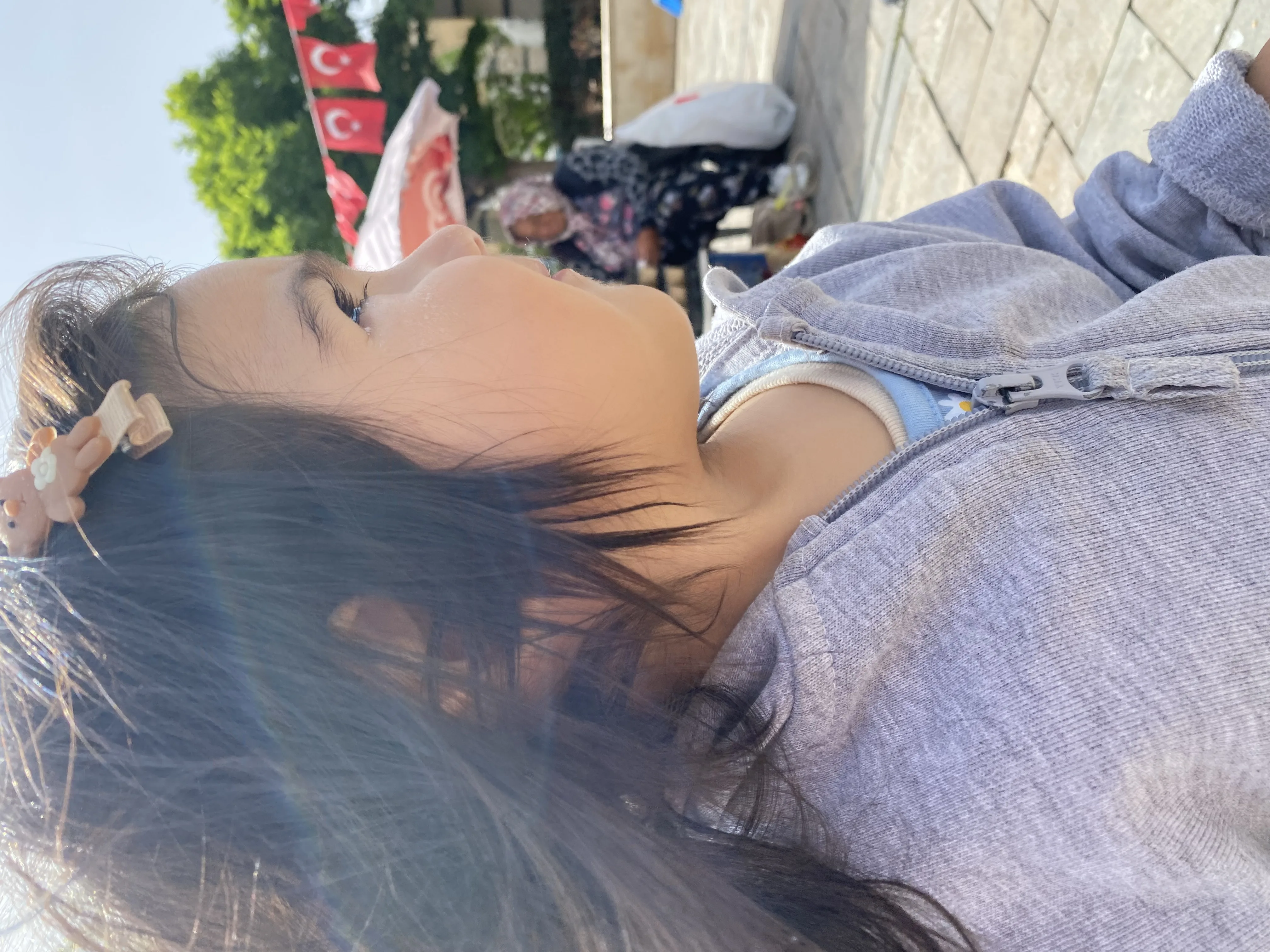 Büşra Özer UGC tanıtım